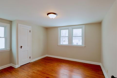 Tiny photo for 736 E Allen Street, Lancaster, OH 43130 (MLS # 226003184)