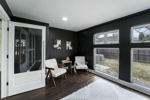 Tiny photo for 2727 Westmont Boulevard, Upper Arlington, OH 43221 (MLS # 226000421)