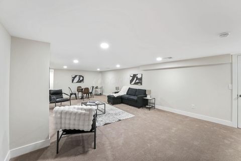 Tiny photo for 2727 Westmont Boulevard, Upper Arlington, OH 43221 (MLS # 226000421)