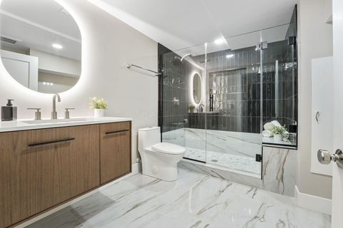 Tiny photo for 2727 Westmont Boulevard, Upper Arlington, OH 43221 (MLS # 226000421)