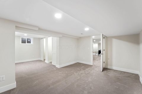 Tiny photo for 2727 Westmont Boulevard, Upper Arlington, OH 43221 (MLS # 226000421)