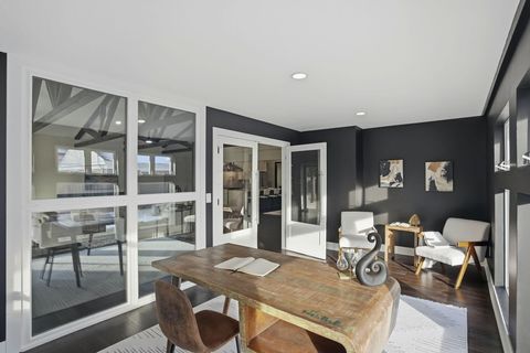 Tiny photo for 2727 Westmont Boulevard, Upper Arlington, OH 43221 (MLS # 226000421)