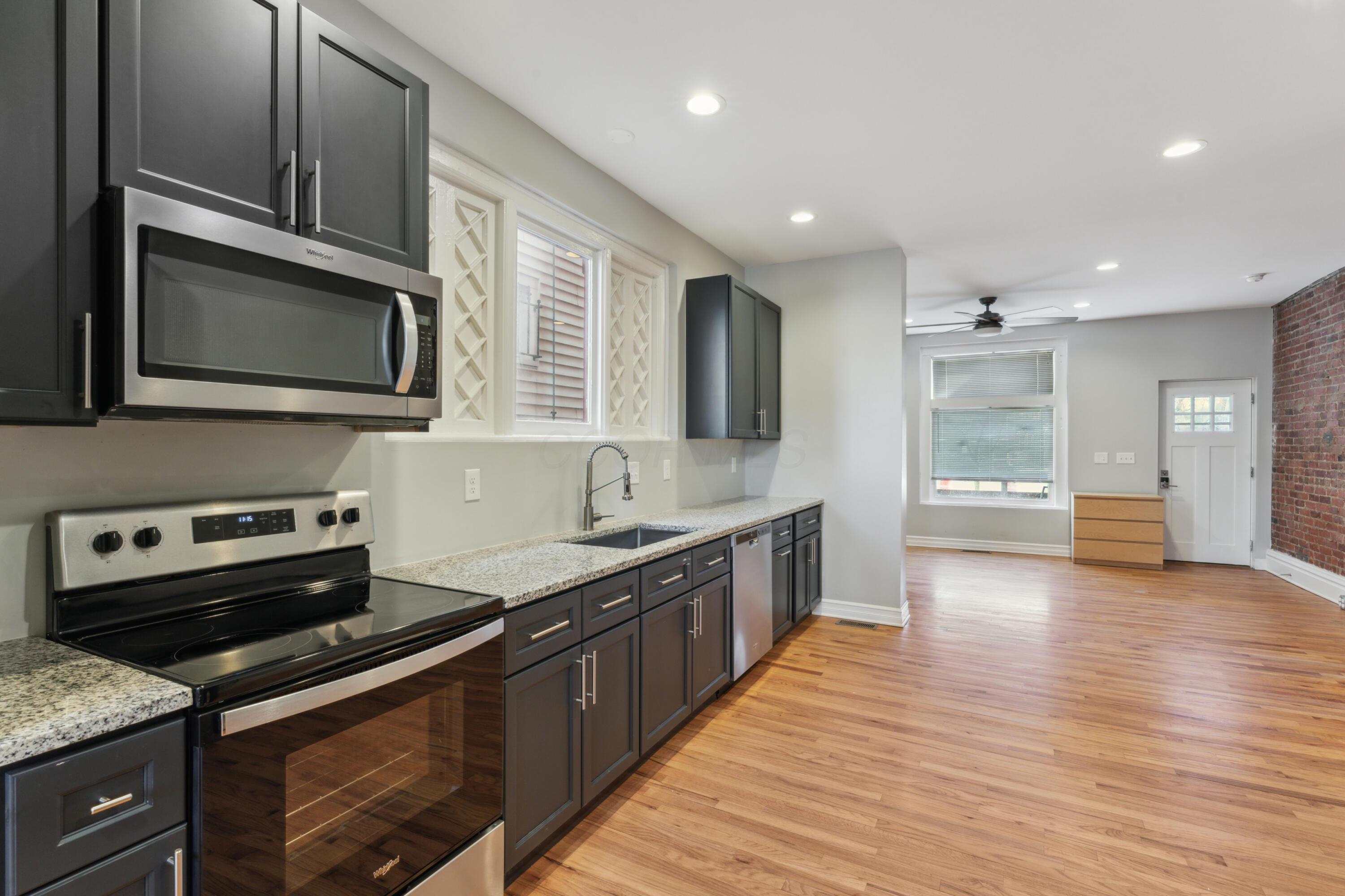 Columbus, Ohio 43206, United States, 3 Bedrooms Bedrooms, ,3 BathroomsBathrooms,Residential,Active,1545