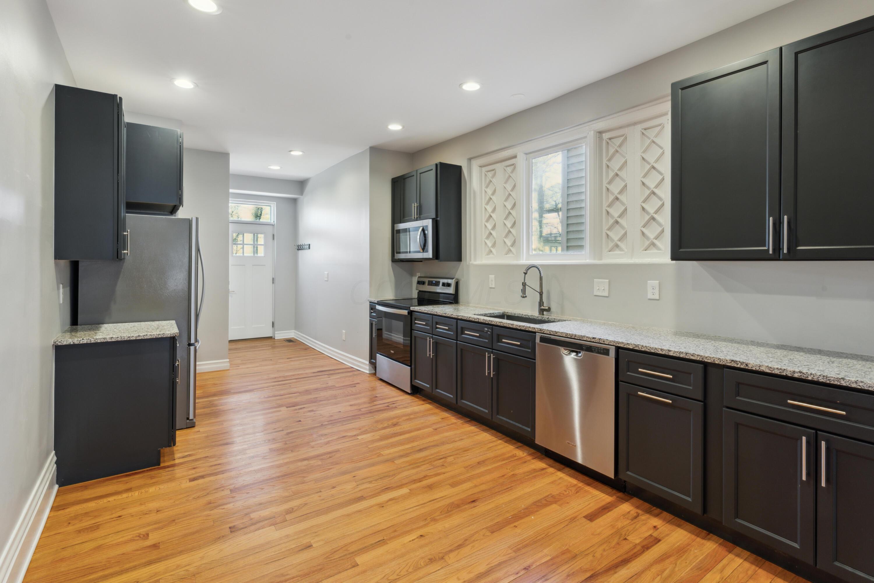 Columbus, Ohio 43206, United States, 3 Bedrooms Bedrooms, ,3 BathroomsBathrooms,Residential,Active,1545