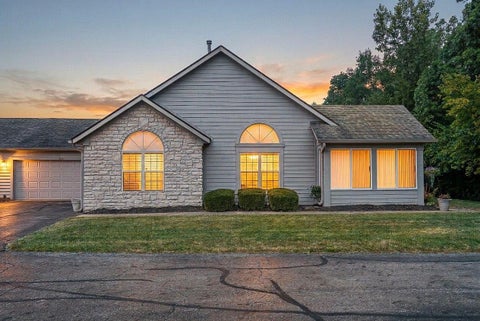 Tiny photo for 5808 Ravine Creek Drive 14 #14, Grove City, OH 43123 (MLS # 226033877)