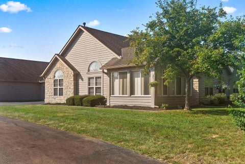 Photo of 5808 Ravine Creek Drive 14 #14, Grove City, OH 43123 (MLS # 226033877)