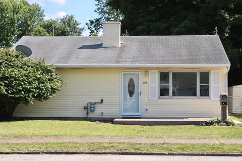 Photo of 741 Cherokee Drive, Lancaster, OH 43130 (MLS # 226024333)