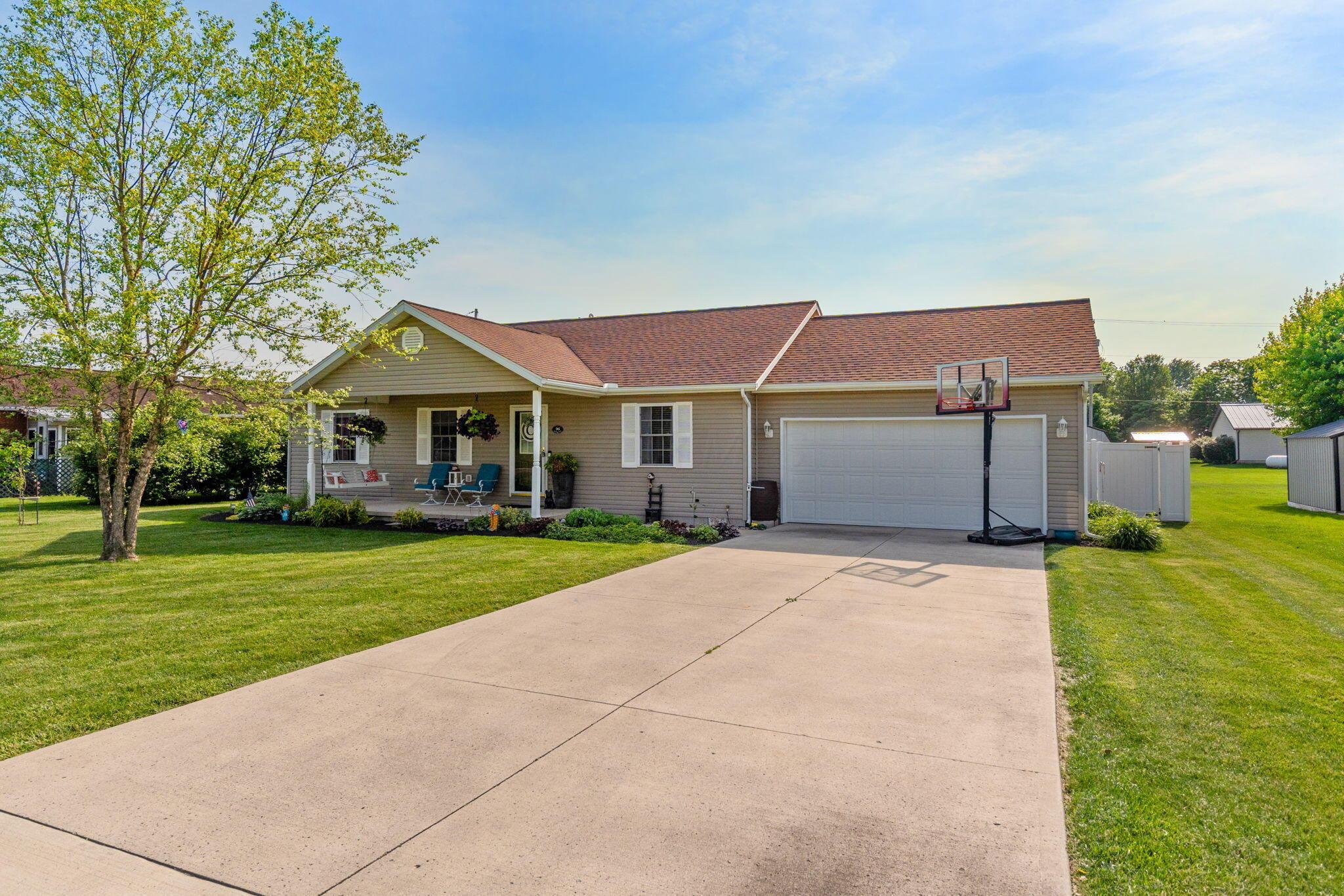 96 Dudley Circle, Richwood, Ohio image 2