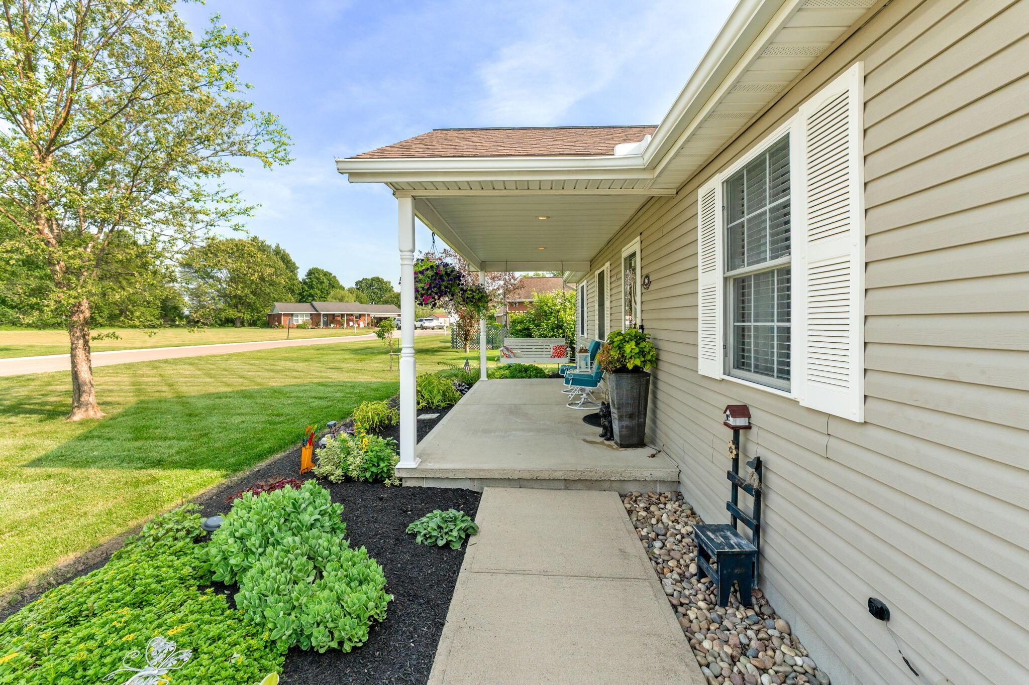96 Dudley Circle, Richwood, Ohio image 5