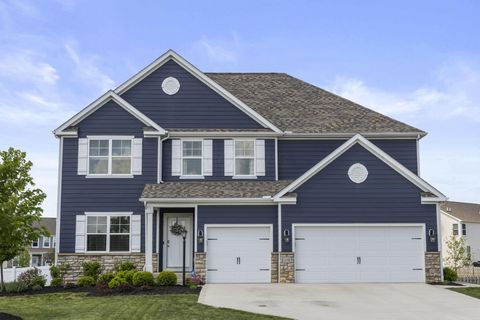 Photo of 110 Cedarhurst Court, Pickerington, OH 43147 (MLS # 226016546)