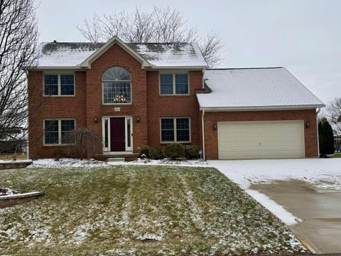 Photo of 2822 Big Sur Drive, Lewis Center, OH 43035 (MLS # 226005905)