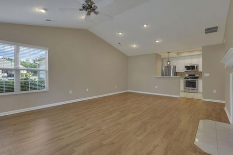 Tiny photo for 8083 Farm Crossing Circle, Powell, OH 43065 (MLS # 225037751)