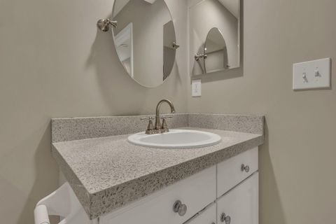 Tiny photo for 8083 Farm Crossing Circle, Powell, OH 43065 (MLS # 225037751)