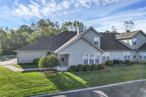 Tiny photo for 8083 Farm Crossing Circle, Powell, OH 43065 (MLS # 225037751)