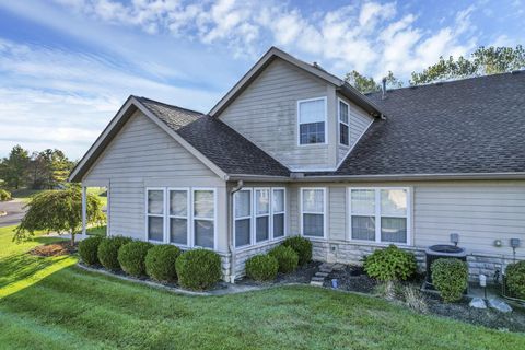 Tiny photo for 8083 Farm Crossing Circle, Powell, OH 43065 (MLS # 225037751)