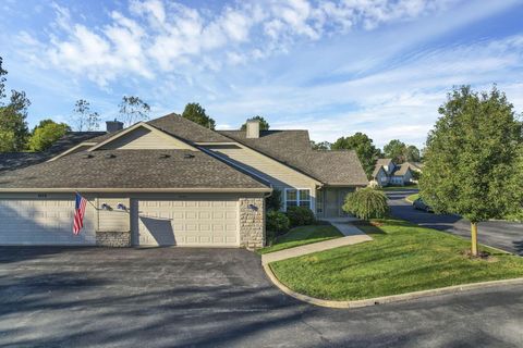 Tiny photo for 8083 Farm Crossing Circle, Powell, OH 43065 (MLS # 225037751)