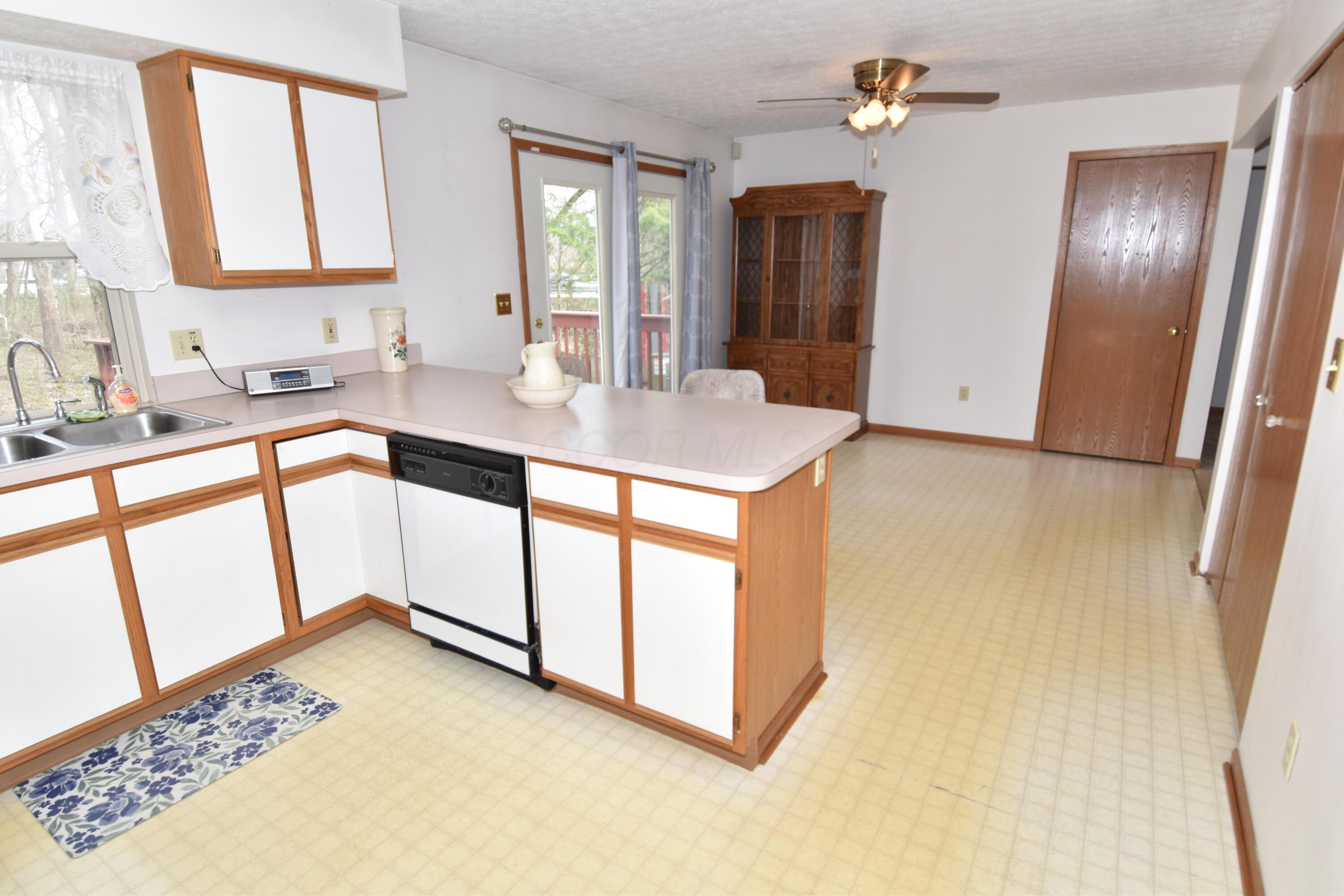195 Key Boulevard, Pataskala, Ohio image 12