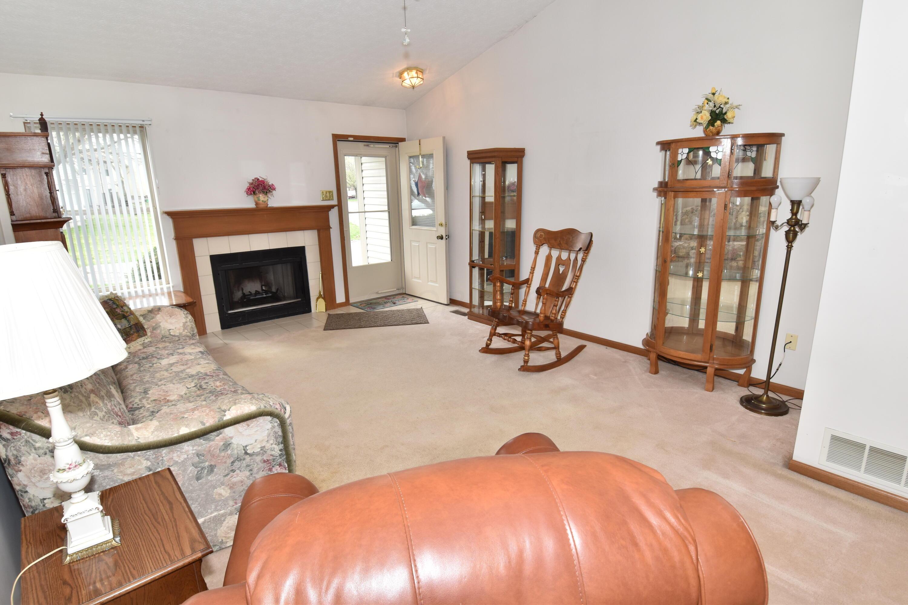 195 Key Boulevard, Pataskala, Ohio image 8
