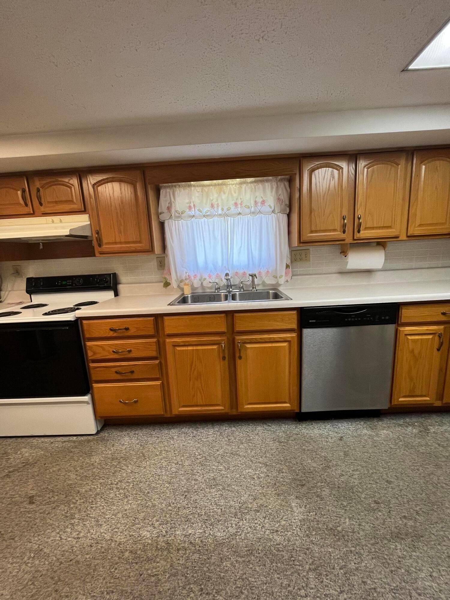334 N High Street, Caledonia, Ohio image 15