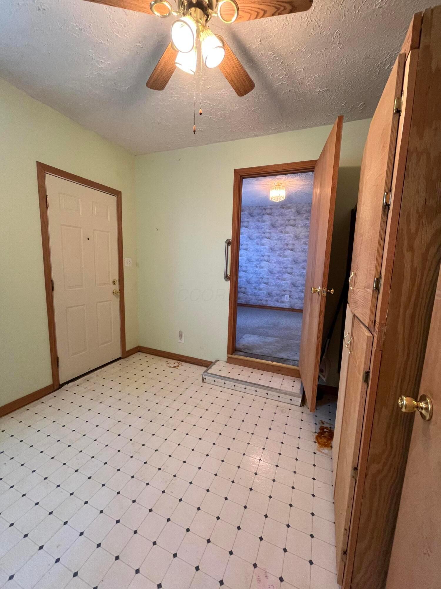 334 N High Street, Caledonia, Ohio image 21