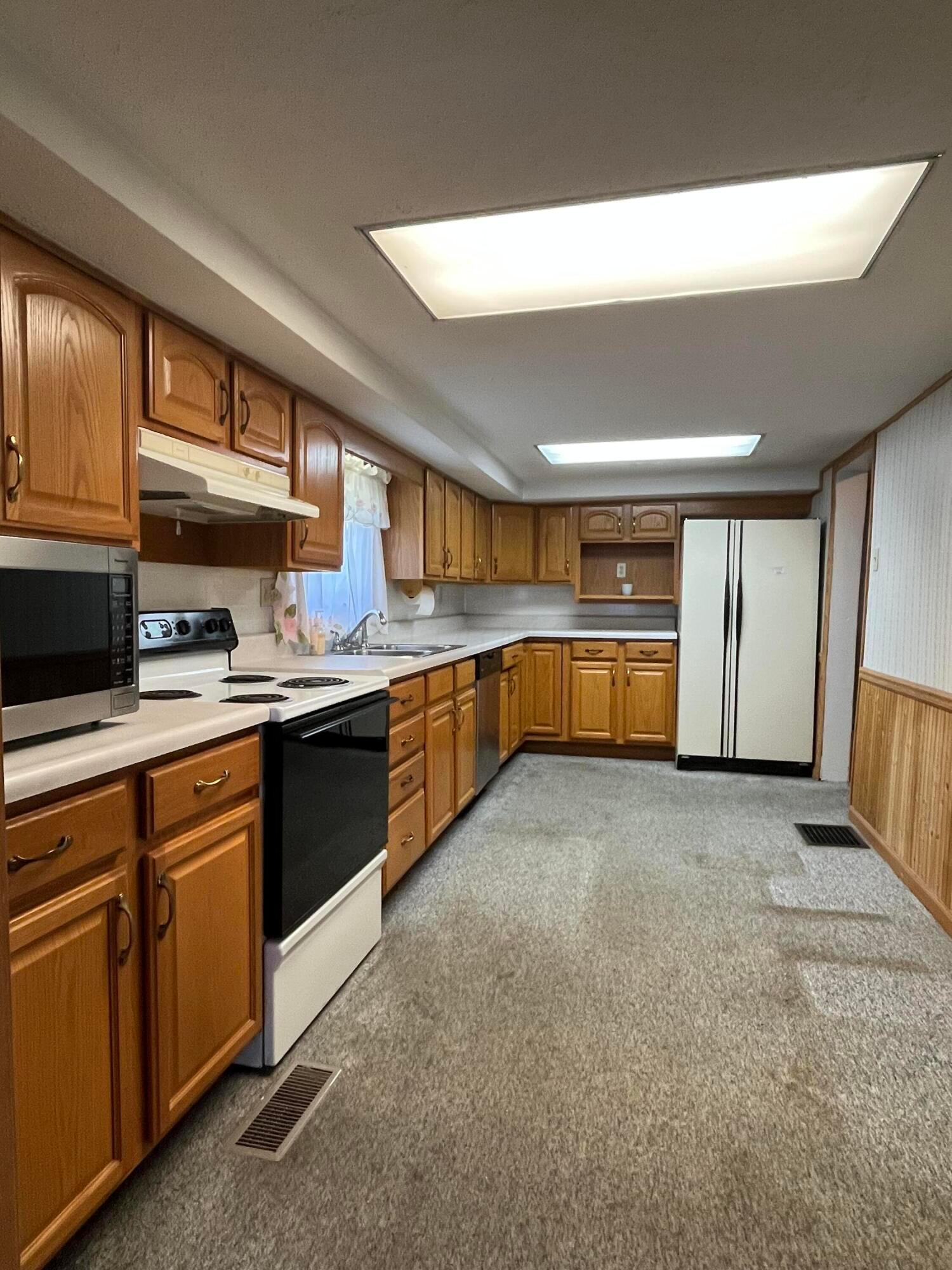334 N High Street, Caledonia, Ohio image 16