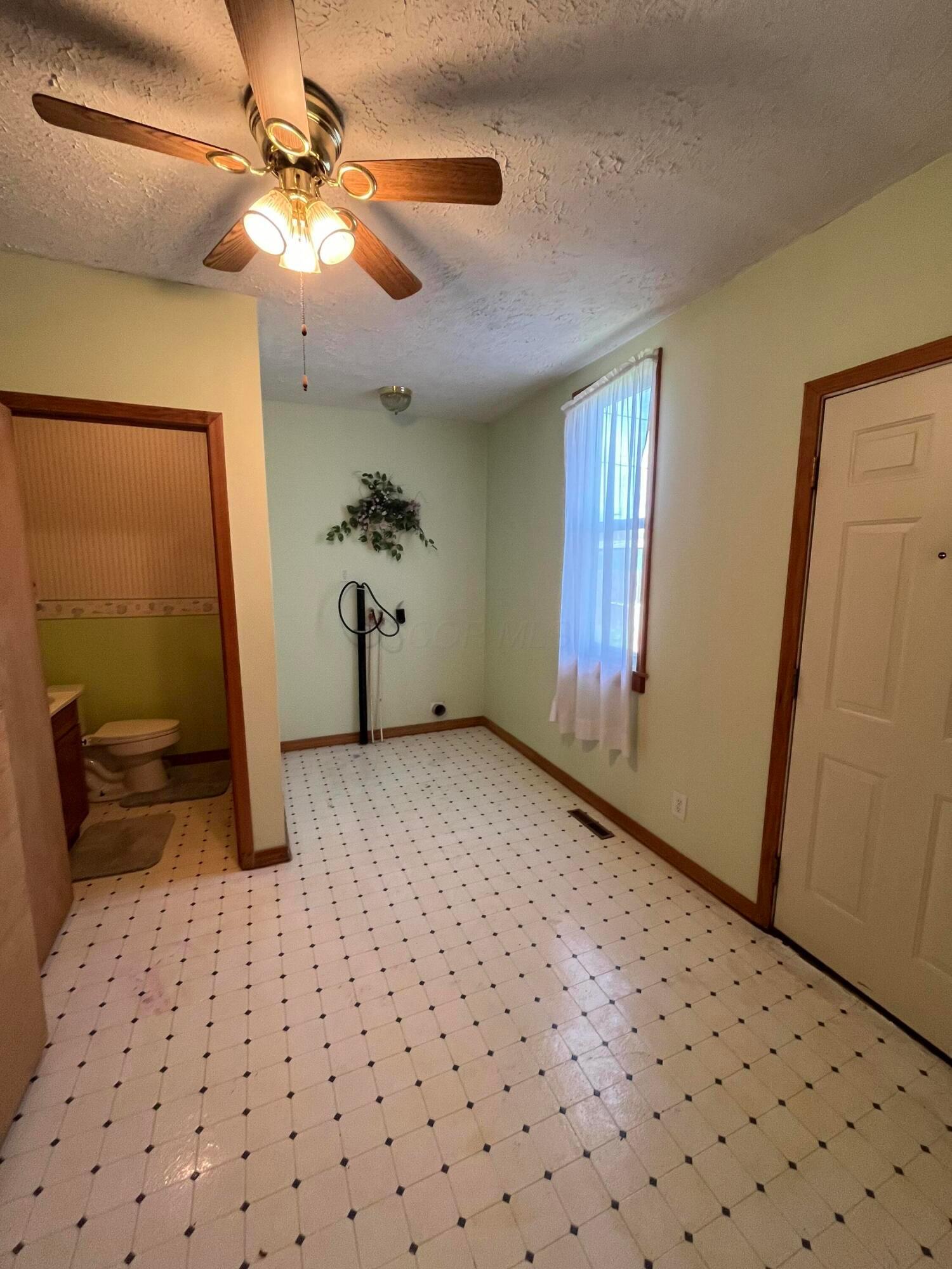334 N High Street, Caledonia, Ohio image 19