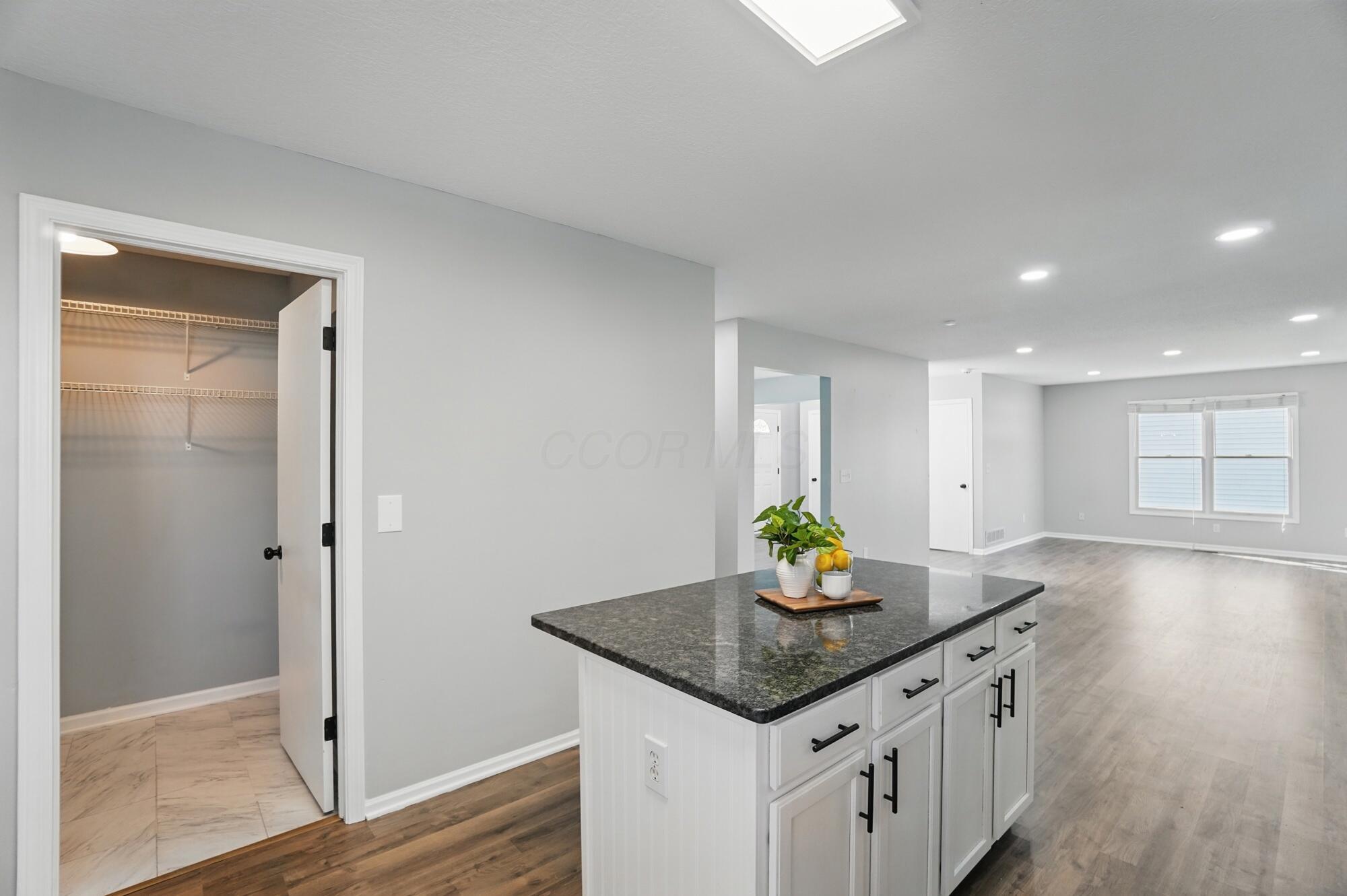 4135 Leppert Road, Hilliard, Ohio image 24