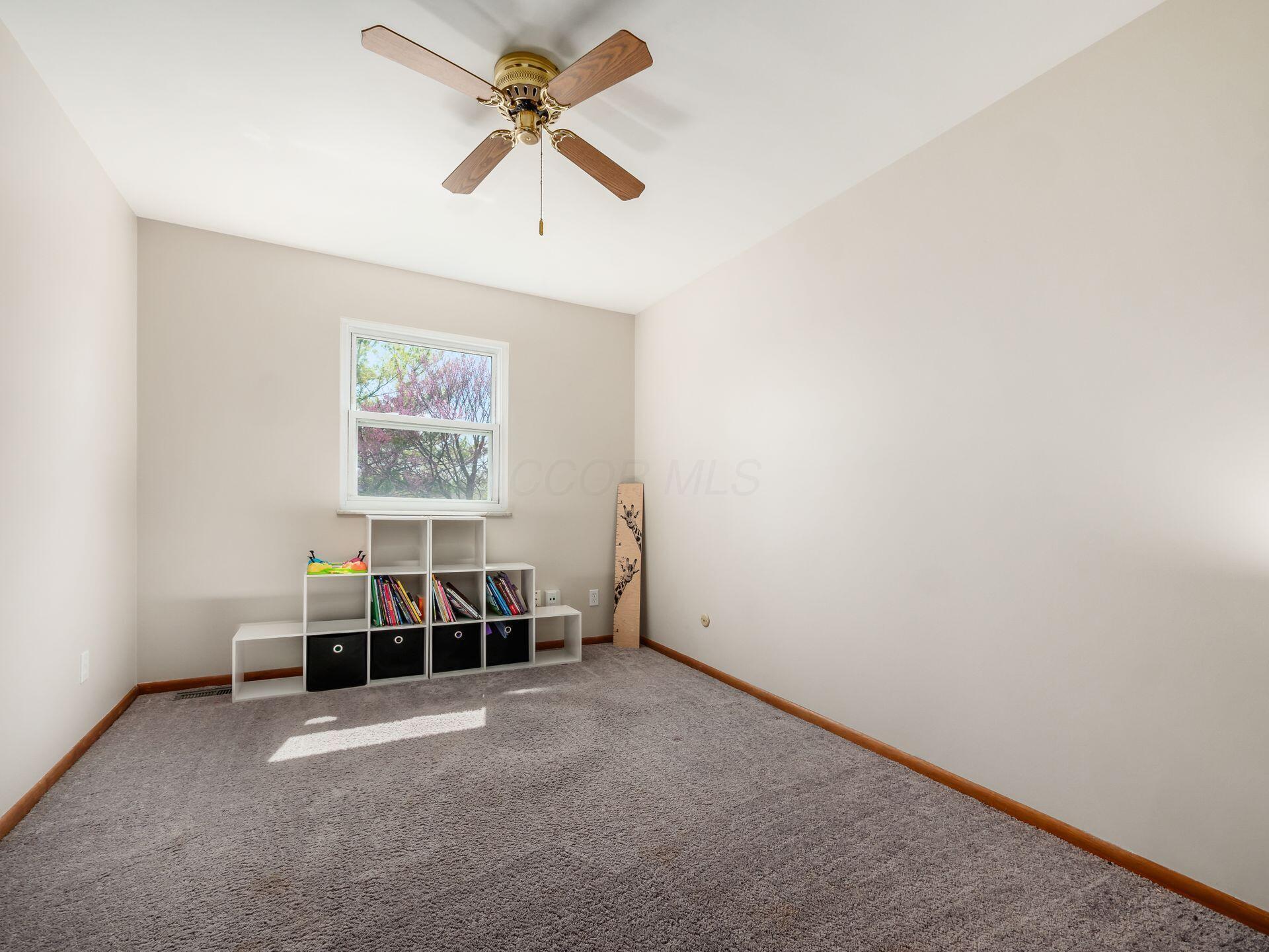 2279 Blodwen Circle, Grove City, Ohio image 25