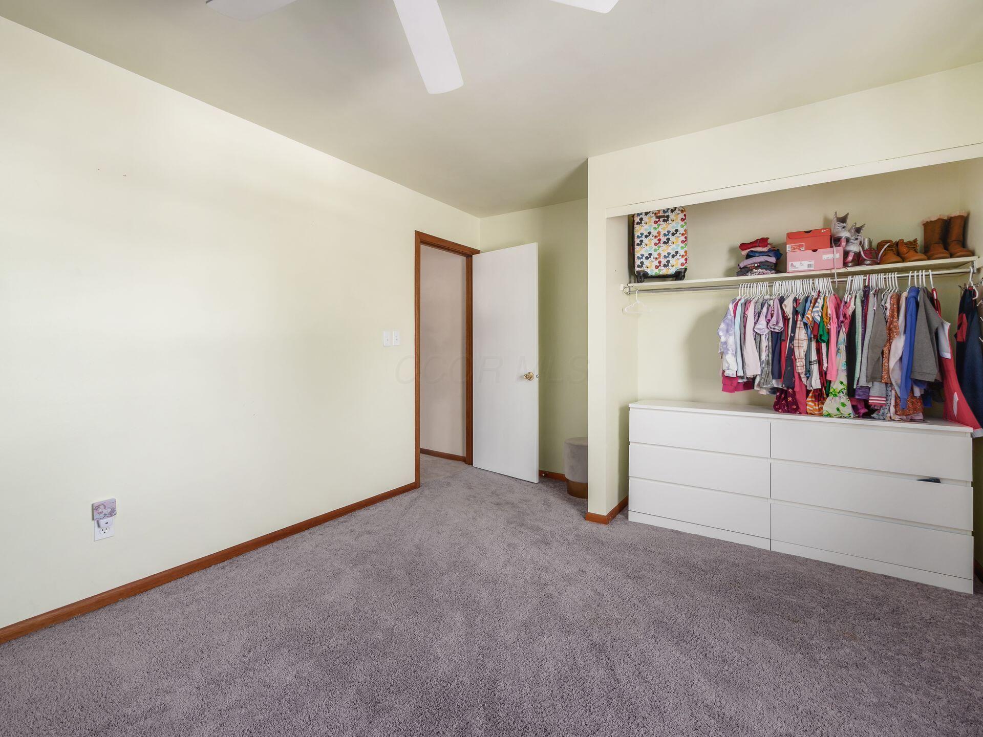 2279 Blodwen Circle, Grove City, Ohio image 35