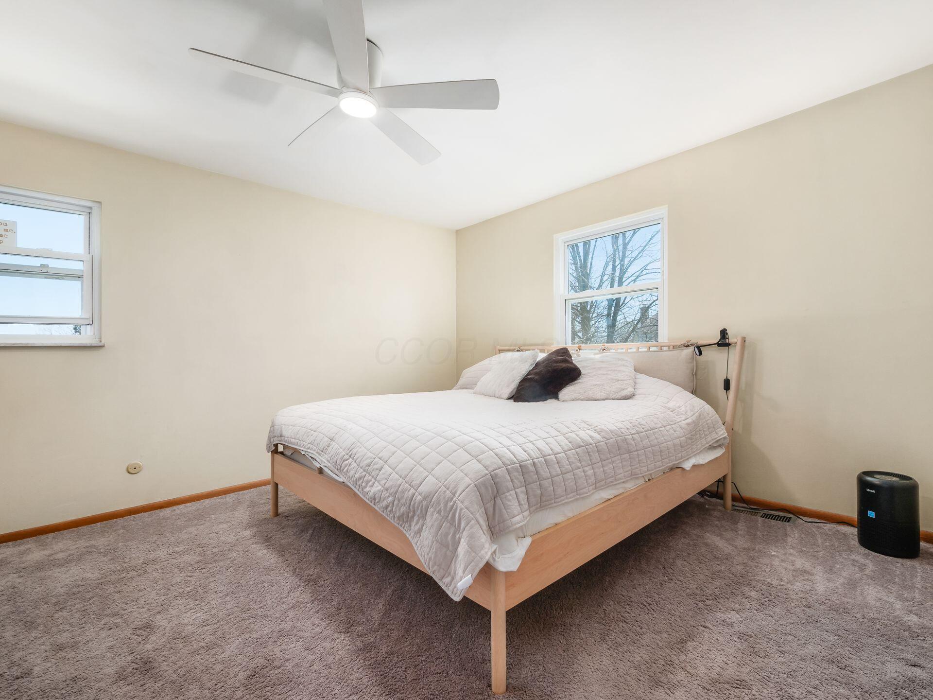 2279 Blodwen Circle, Grove City, Ohio image 31