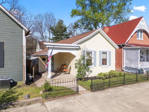 Tiny photo for 118 Vine Street, Chillicothe, OH 45601 (MLS # 226011716)
