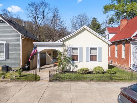 Tiny photo for 118 Vine Street, Chillicothe, OH 45601 (MLS # 226011716)