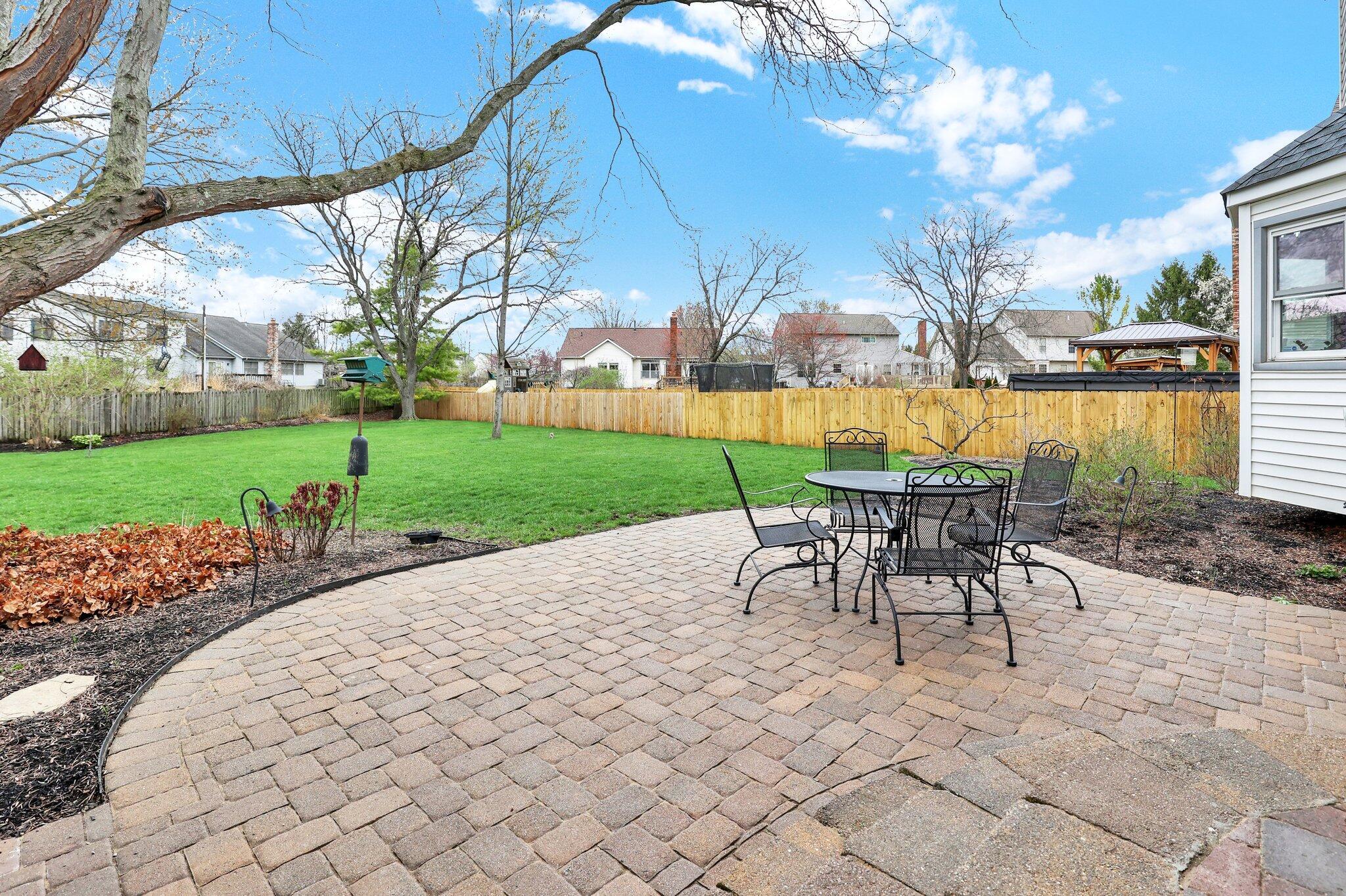 2923 Honeysuckle Lane, Hilliard, Ohio image 40
