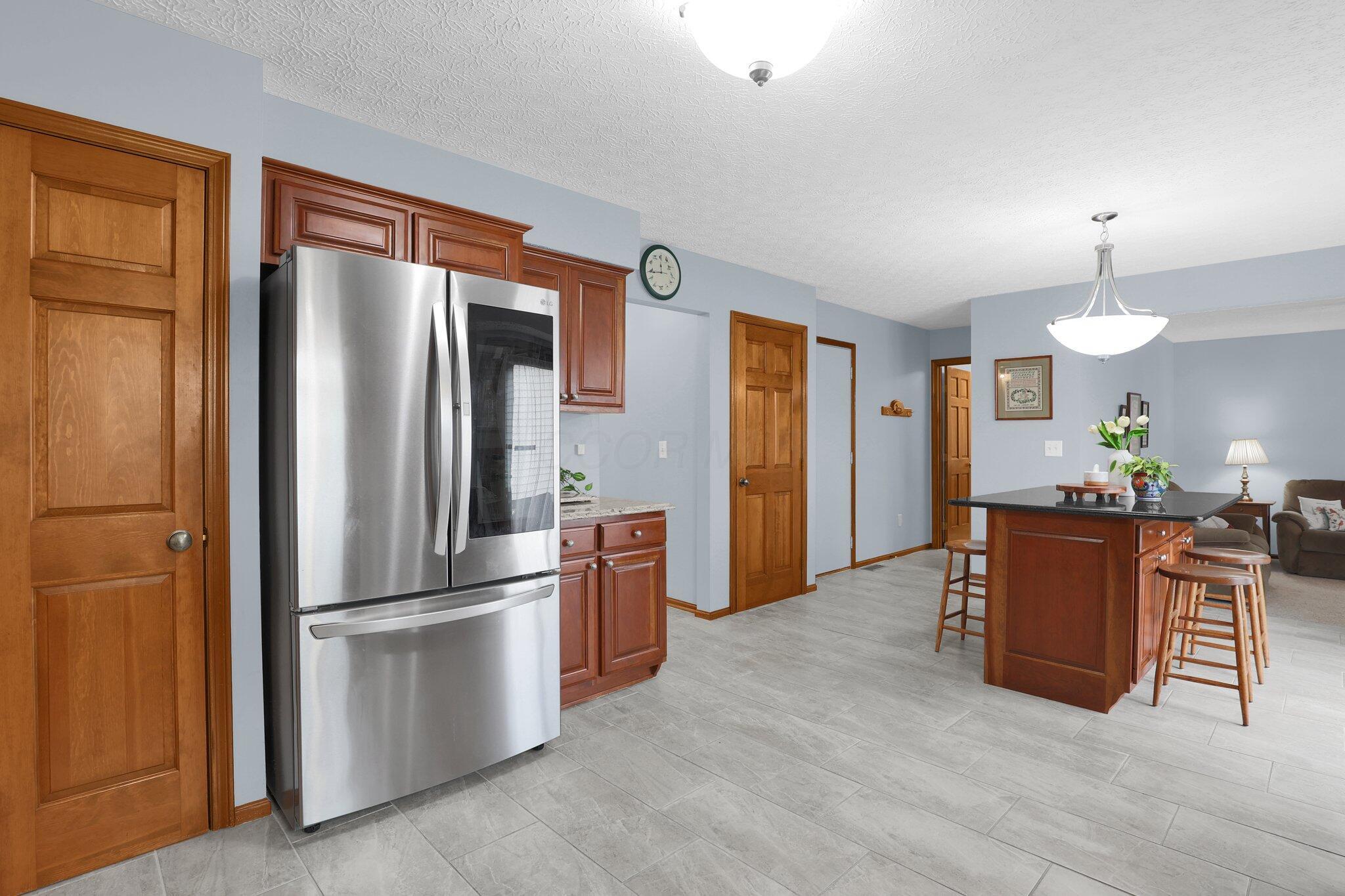 2923 Honeysuckle Lane, Hilliard, Ohio image 12