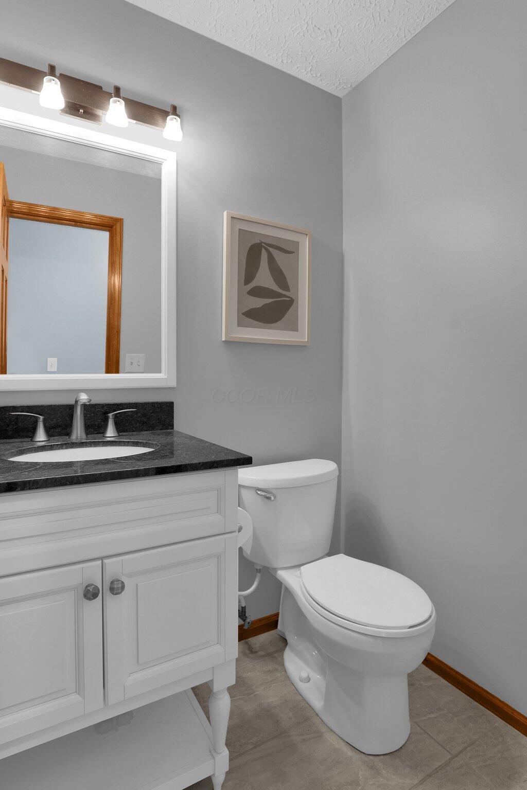2923 Honeysuckle Lane, Hilliard, Ohio image 19