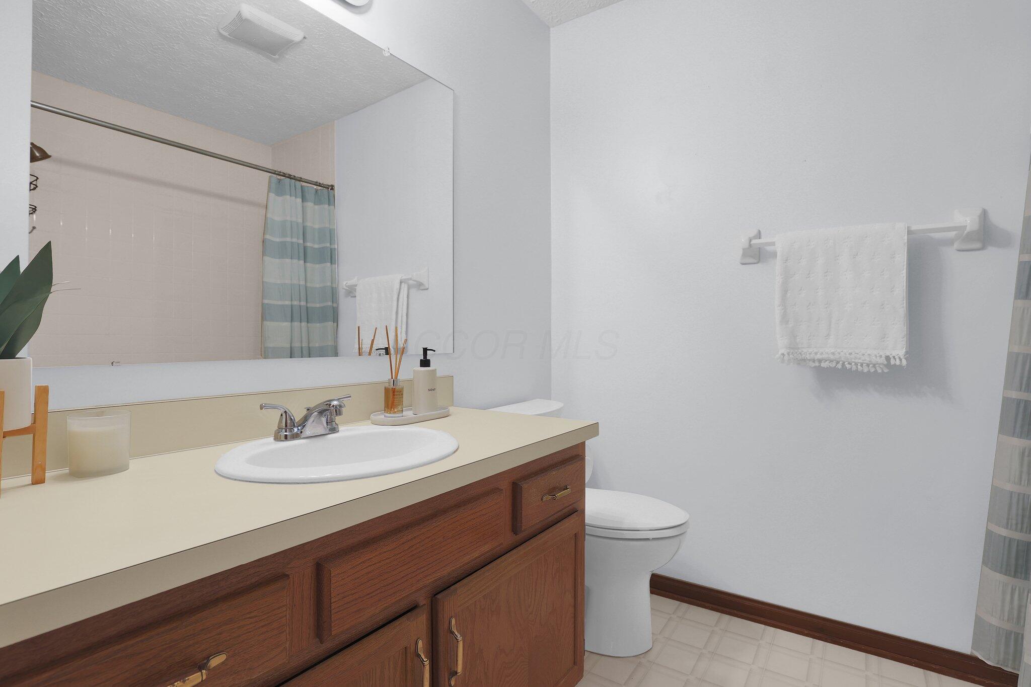 2923 Honeysuckle Lane, Hilliard, Ohio image 27