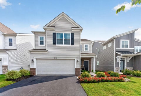 Photo of 3492 Shoal Way, Powell, OH 43065 (MLS # 226035083)