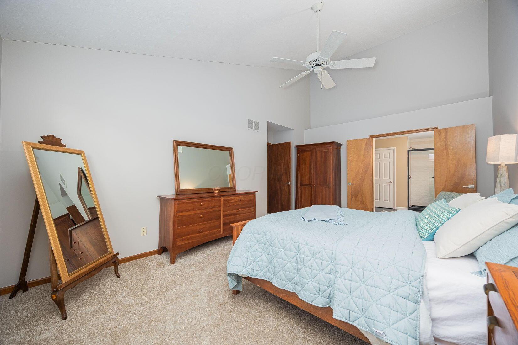 6443 Upper Lake Circle, Westerville, Ohio image 17