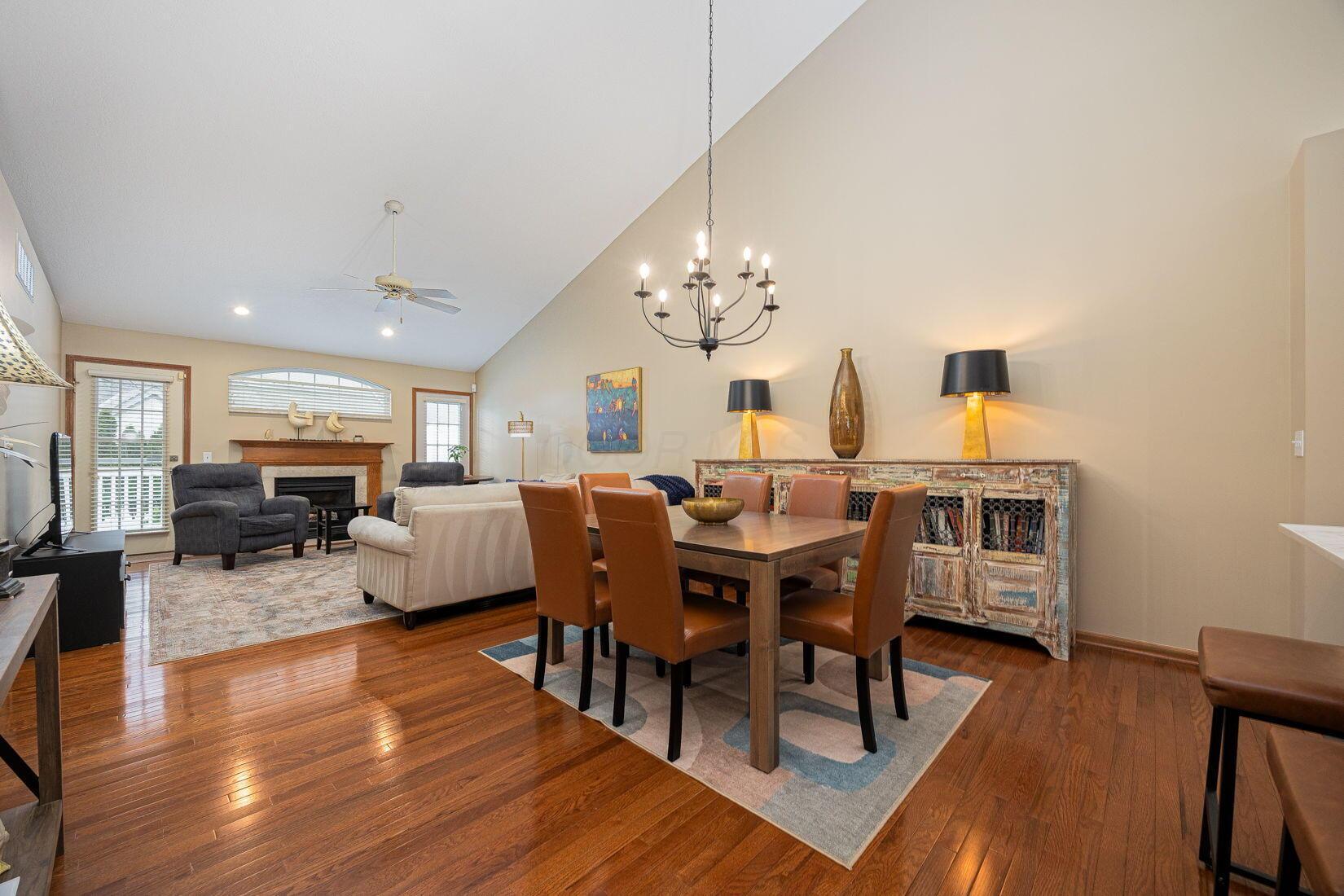 6443 Upper Lake Circle, Westerville, Ohio image 4