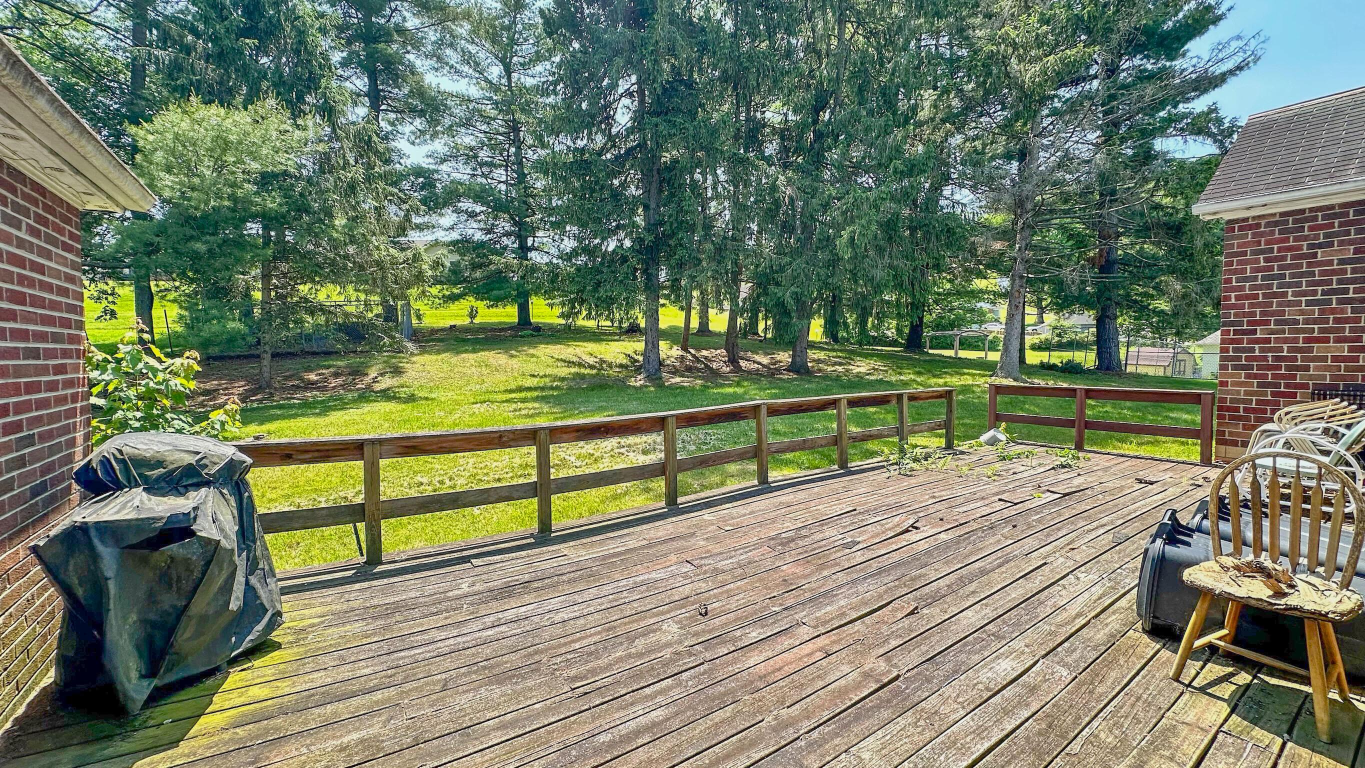 949 Mohican Avenue, Logan, Ohio image 4