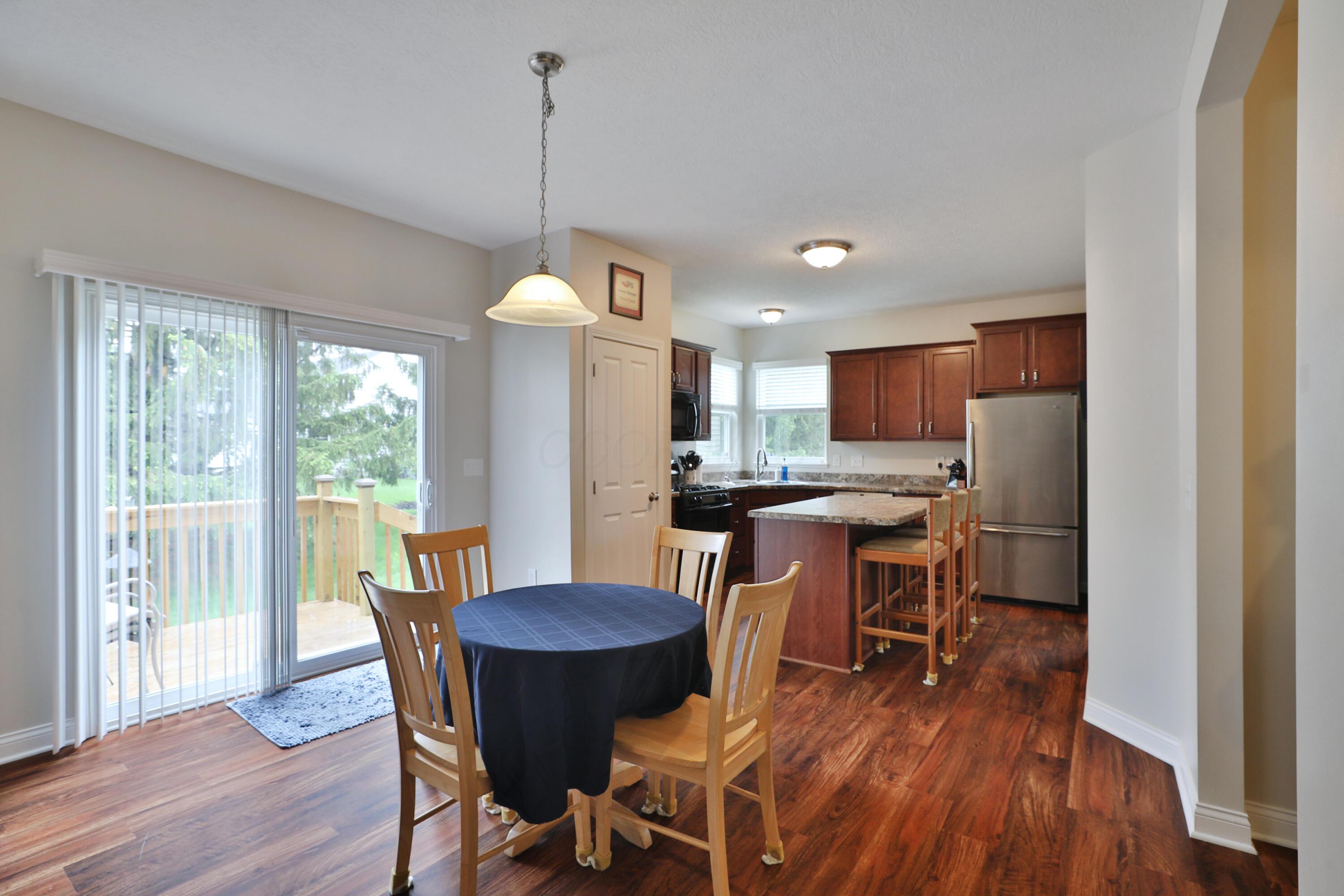 6134 Glade Run Road, Hilliard, Ohio image 16