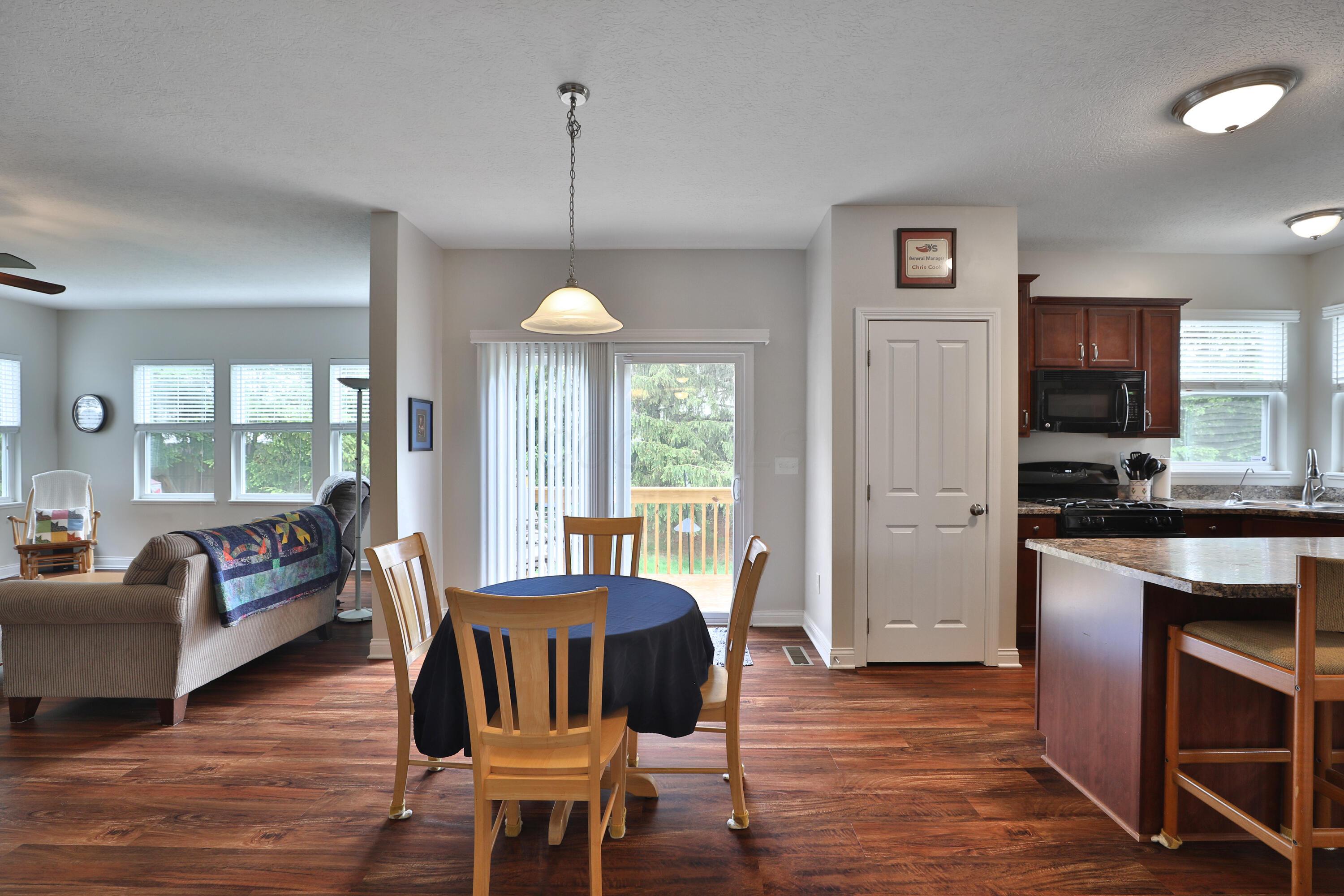 6134 Glade Run Road, Hilliard, Ohio image 15