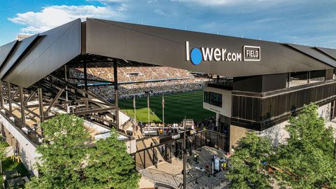 Tiny photo for 225 N 4th Street 303 #303, Columbus, OH 43215 (MLS # 226000624)