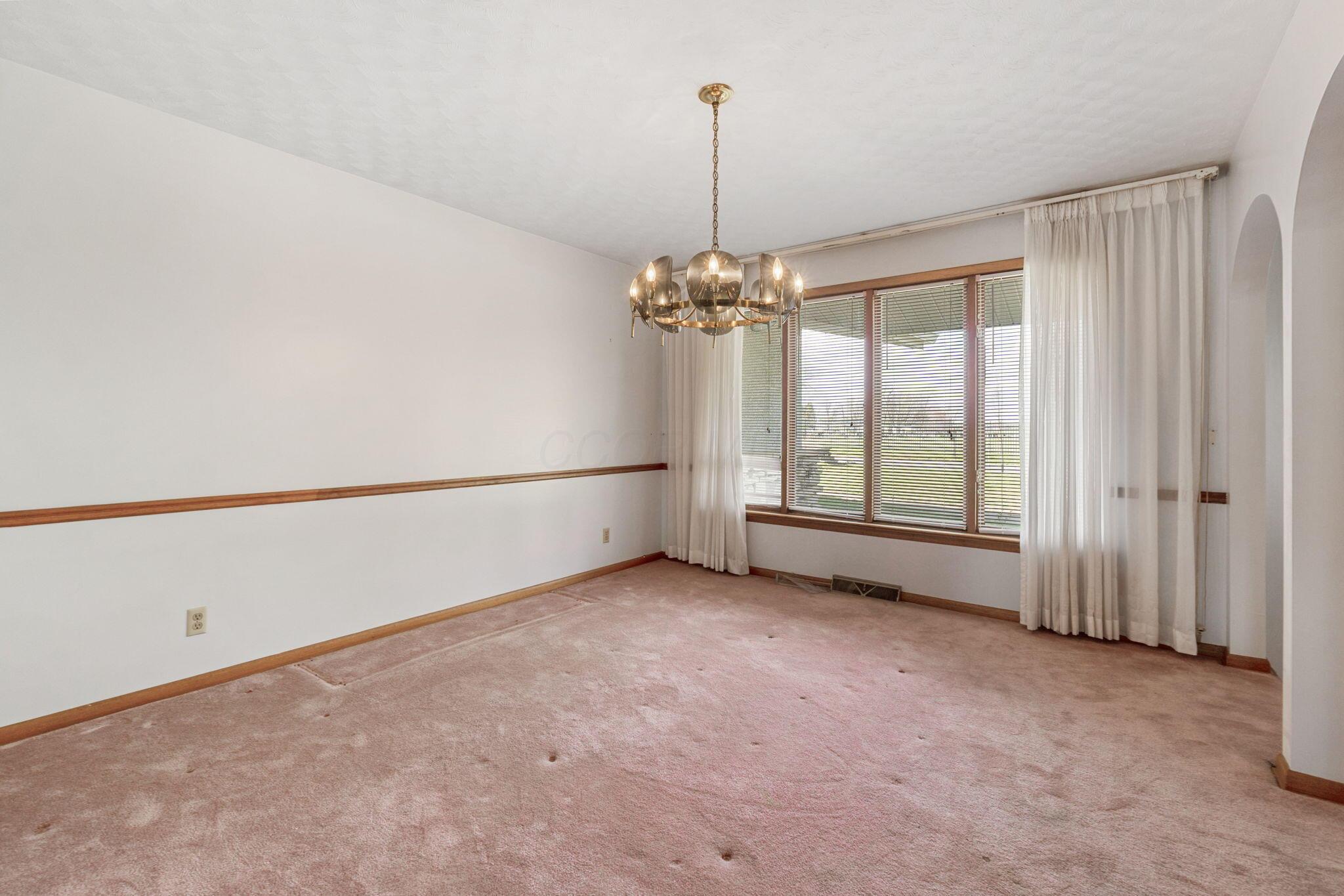 2349 Bellevue Avenue, Columbus, Ohio image 7