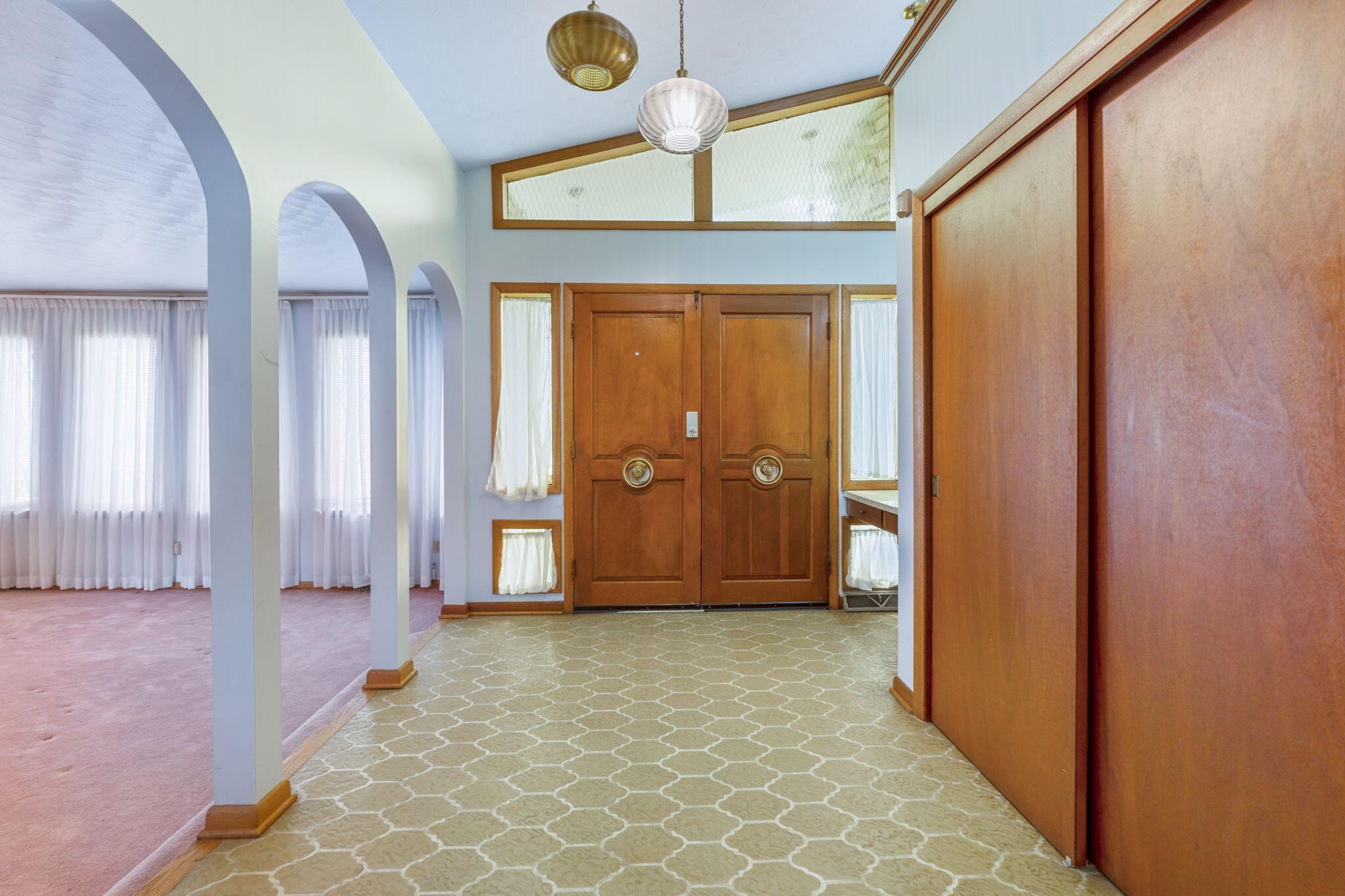 2349 Bellevue Avenue, Columbus, Ohio image 4