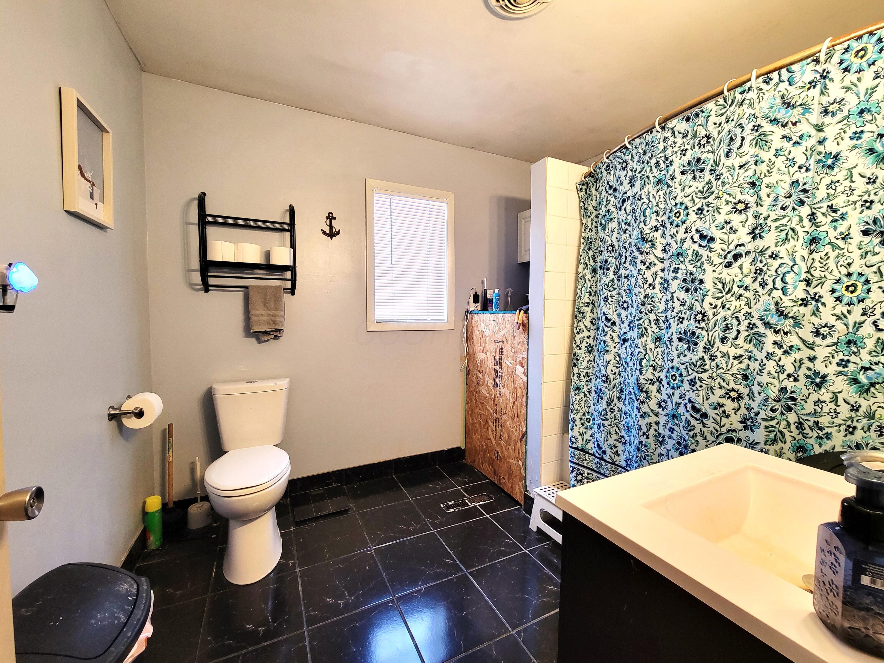 5630 NE Cypress Drive, Thornville, Ohio image 13