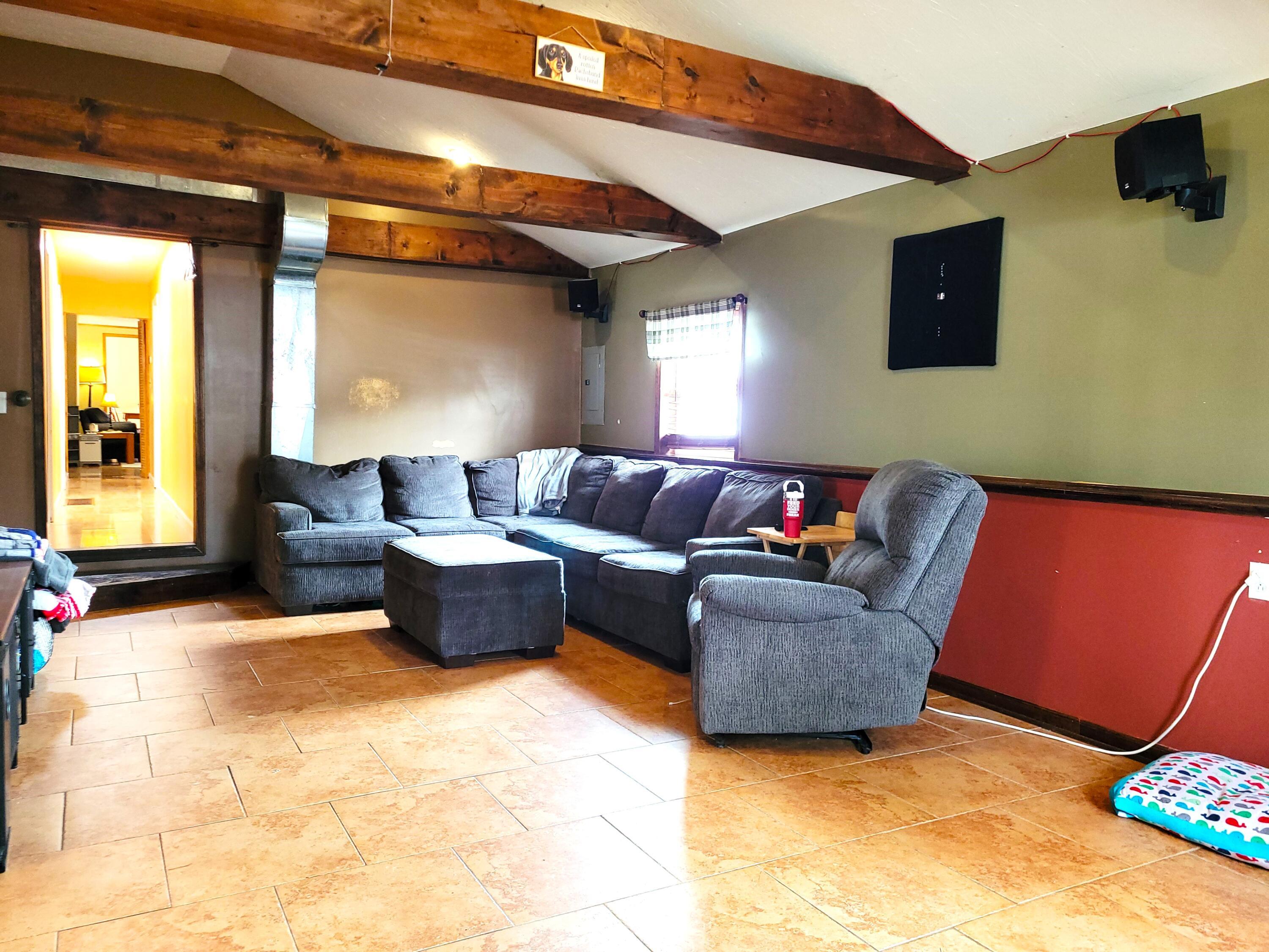 5630 NE Cypress Drive, Thornville, Ohio image 11