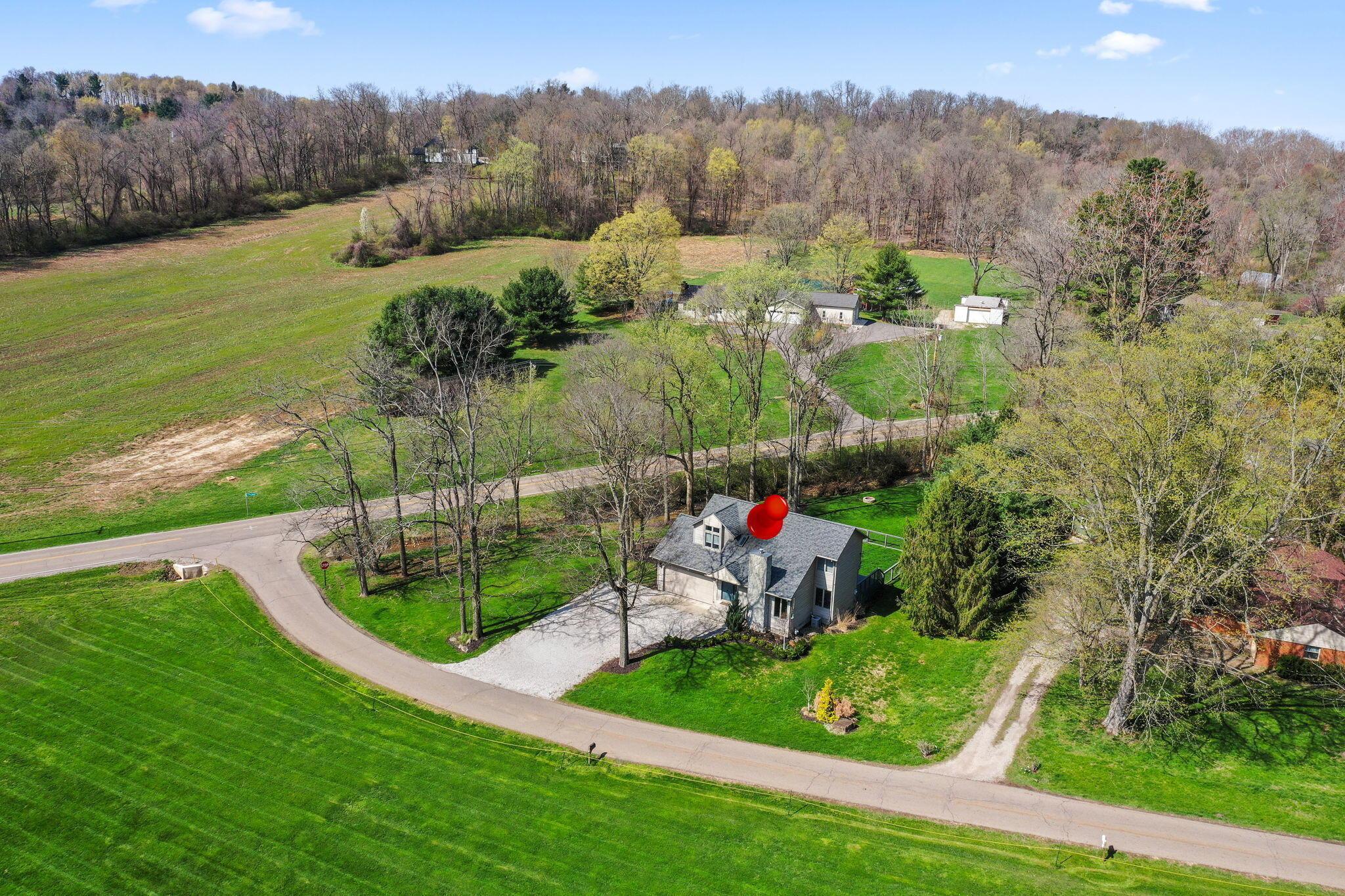31 Linnell Drive, Granville, Ohio image 4