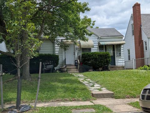 Photo of 624 Belvidere Avenue, Columbus, OH 43223 (MLS # 226024248)