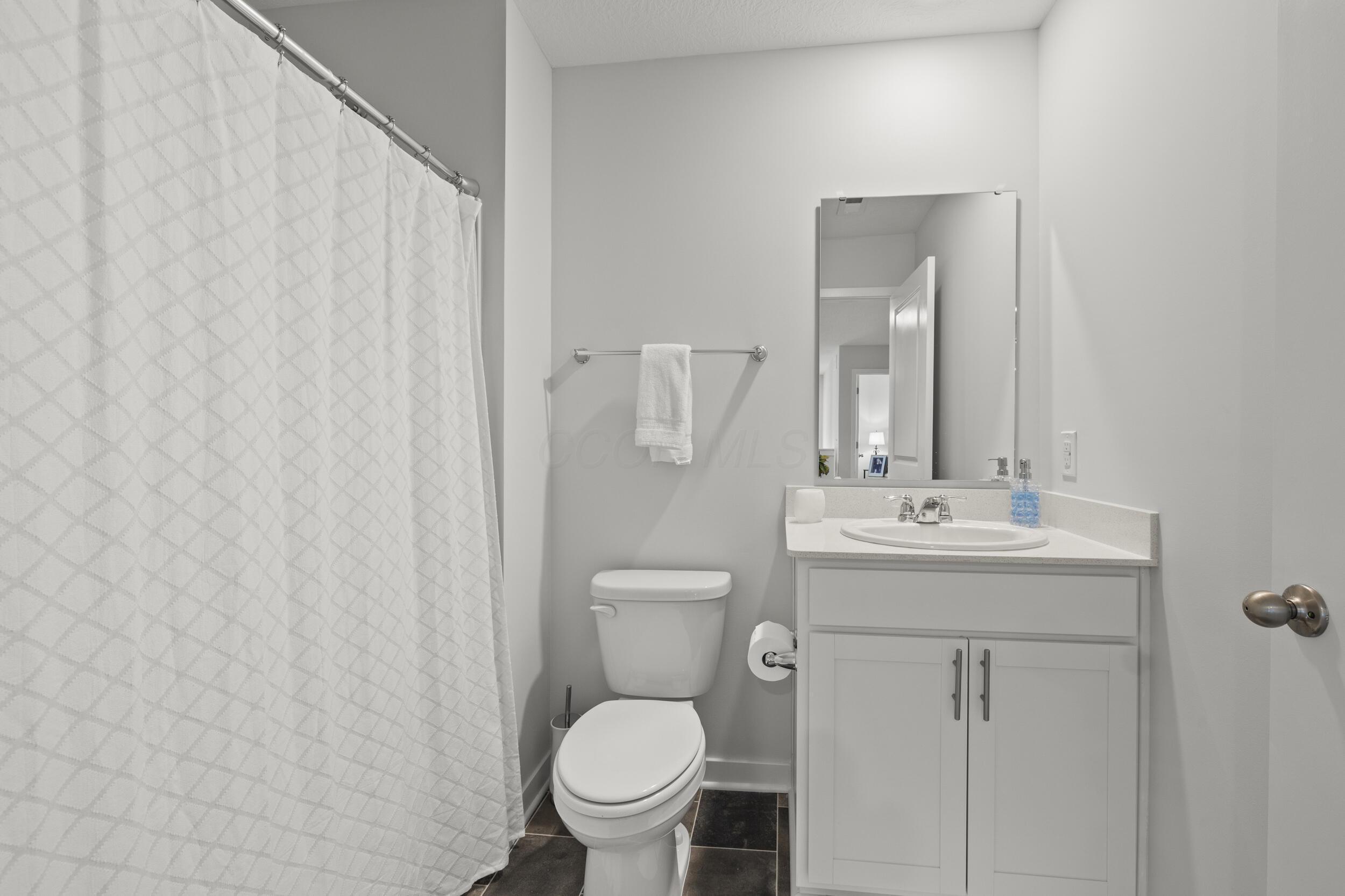 706 Leslie Drive, Plain City, Ohio image 25
